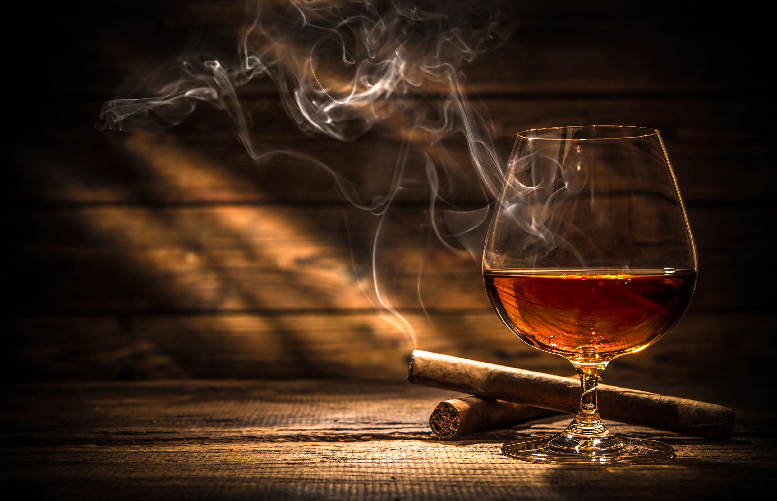 CB 014 - Verre de Whiskey et cigare